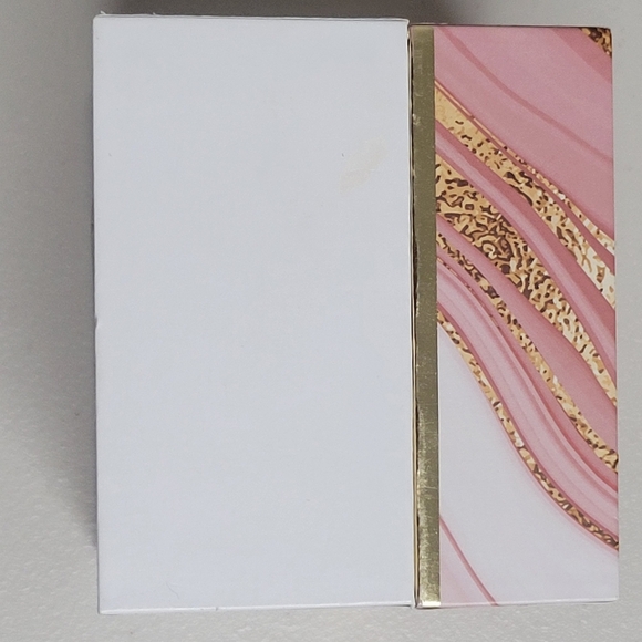 Adrienne Vittadine NWT Gold Women's Watch and Bracelet Set. - Picture 8 of 10